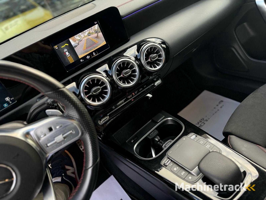 2021 Mercedes-Benz CLA 180 PKW