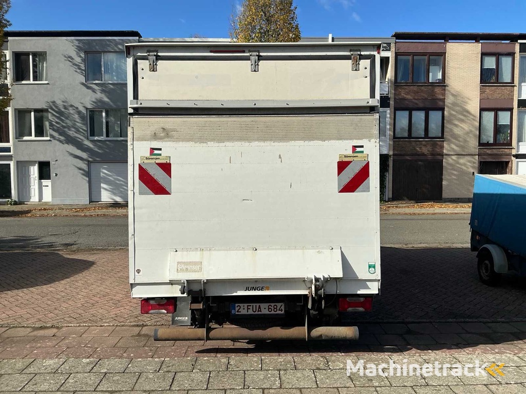 2017 Iveco Daily 35S16 Passenger car