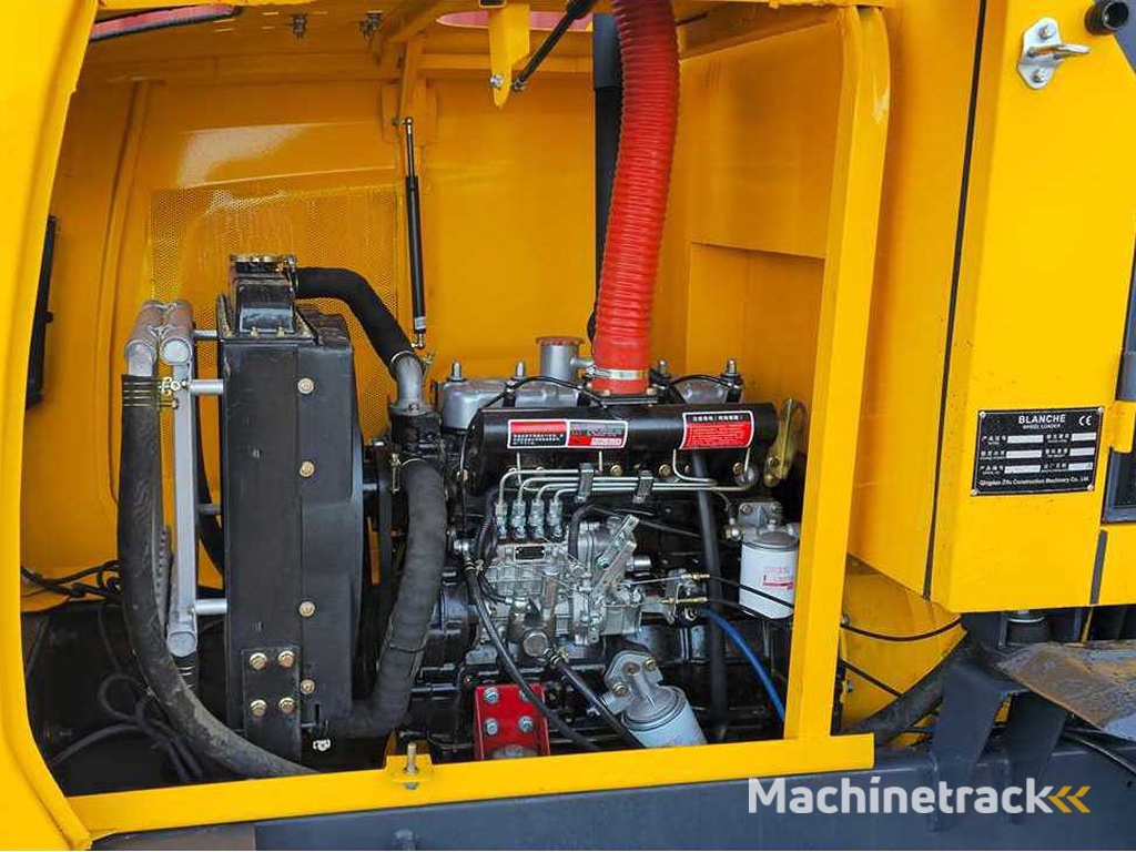 2025 - Blanche - TW36 - Shovel