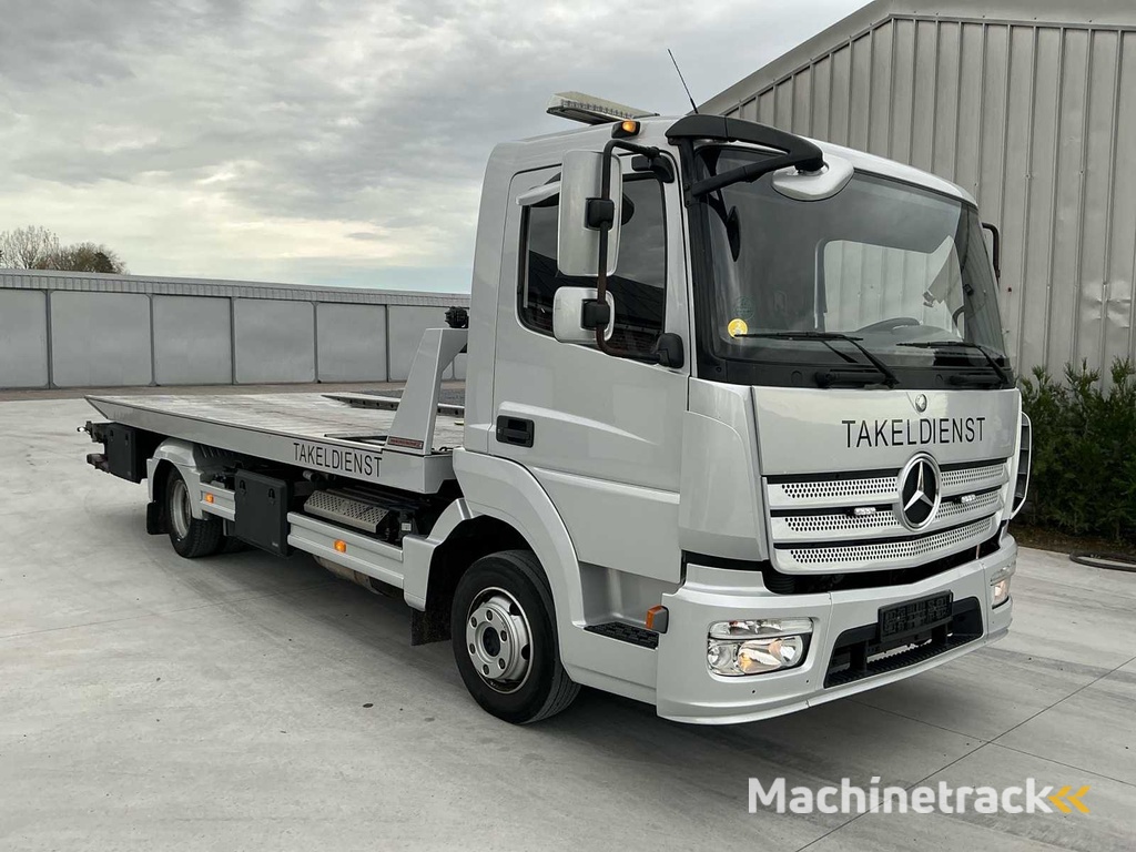 2015 Mercedes-Benz Atego Truck Tow Truck