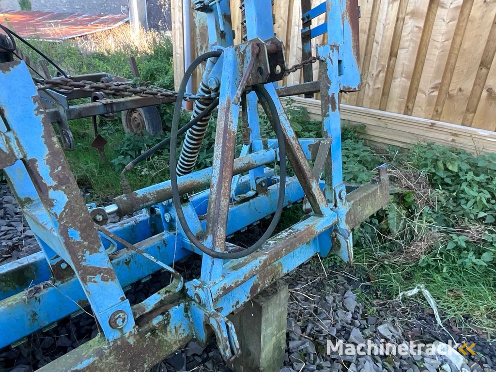 Robert Scavenger Verticuteermachine