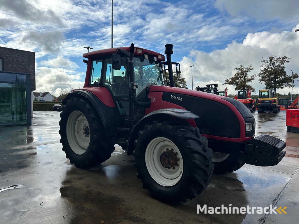 VALTRA - T150 - All-wheel drive agricultural tractor