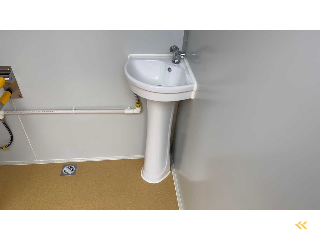 2025 Stahlworks Gehandicapte Sanitairunit / Toiletuinit