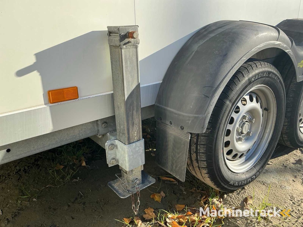 2016 Humbaur HGK 253017-19S50 Refrigerated Trailer