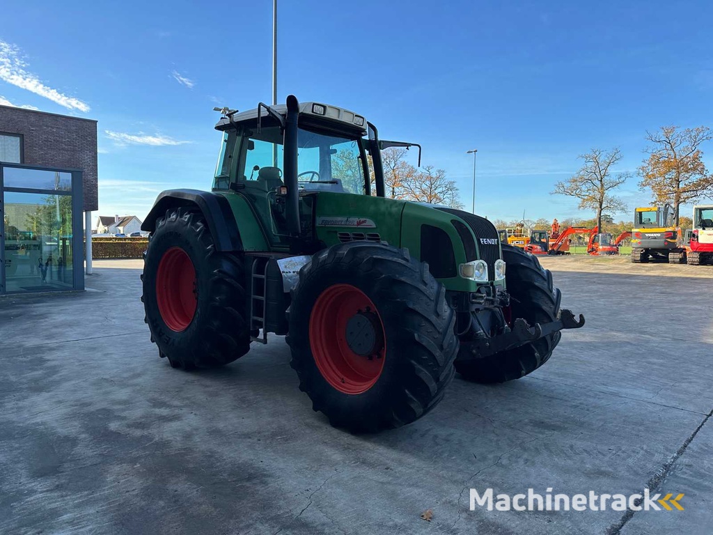 Fendt - 2002 - 926 - Four-wheel drive agricultural tractor