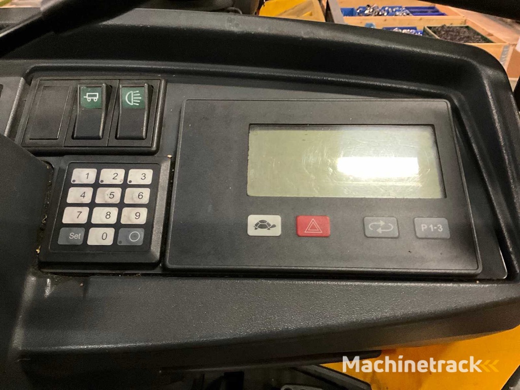 2016 Jungheinrich EZS570 Elektrische trekker