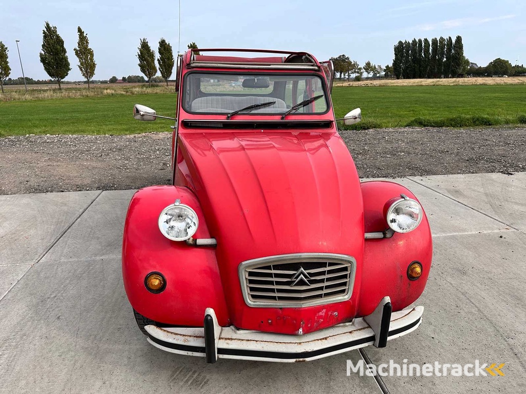 Citroen - 2CV6 Special - Classic car