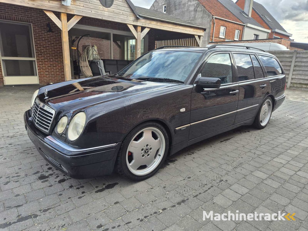 1997 Mercedes-Benz E55 AMG V8 Oldtimer