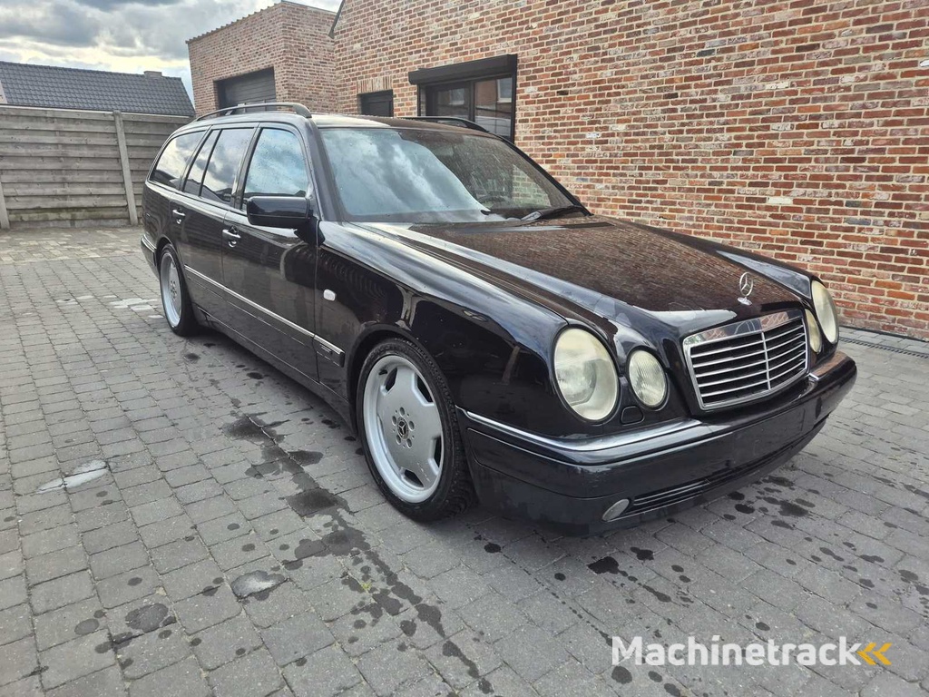 1997 Mercedes-Benz E55 AMG V8 Oldtimer