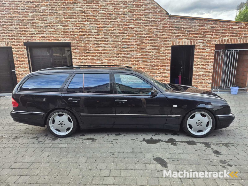 1997 Mercedes-Benz E55 AMG V8 Oldtimer