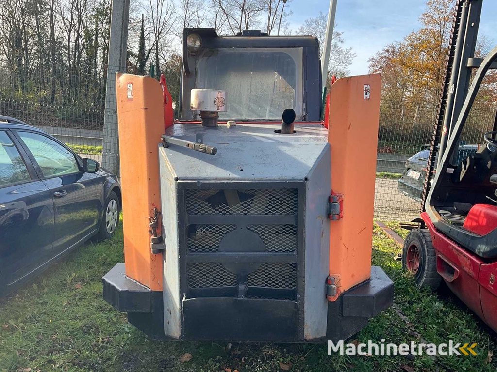 Thomas 245 Turbo schranklader