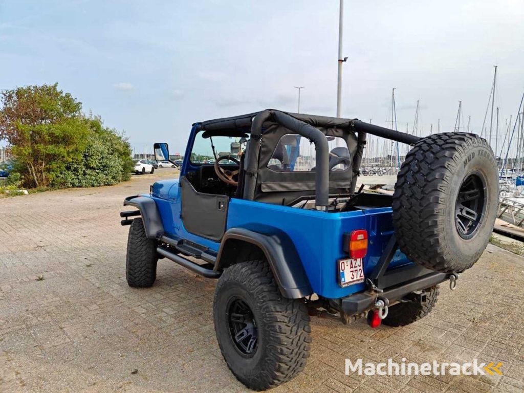 1992 JEEP Wrangler Classic Car