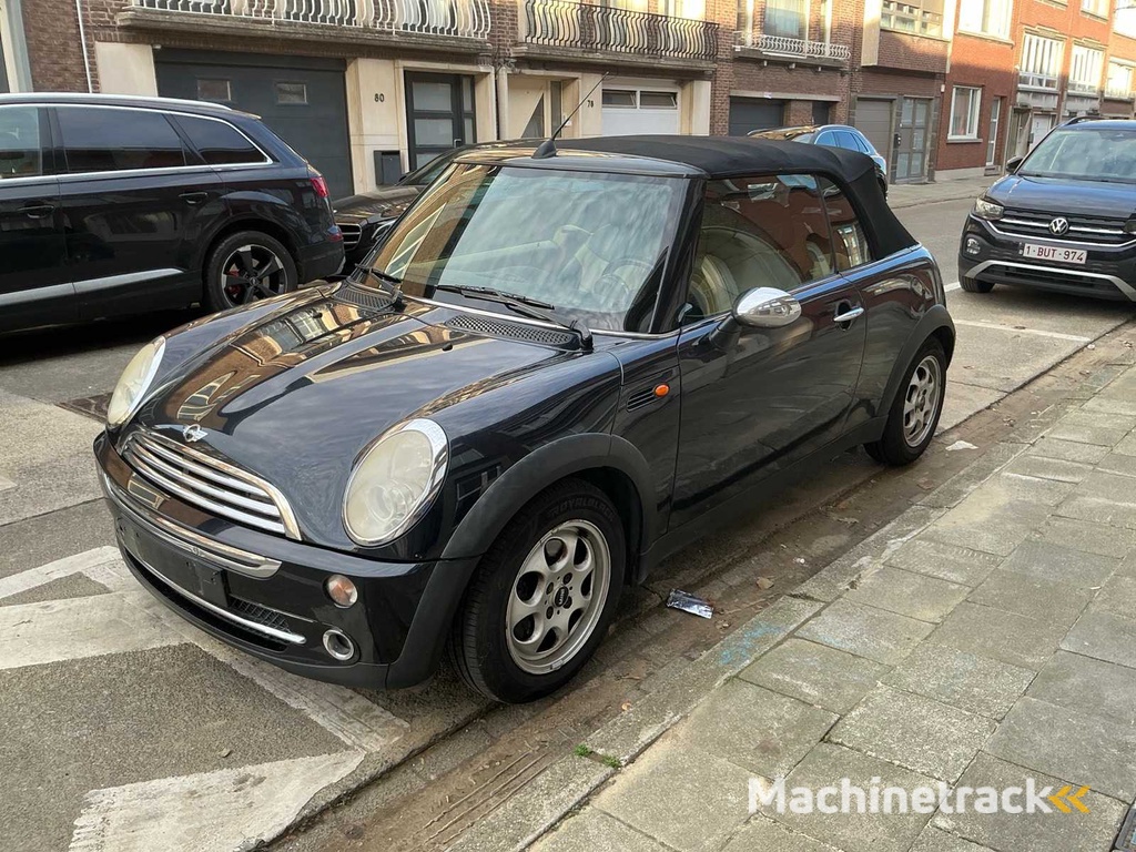 2005 Mini Cooper One Convertible Passenger Car