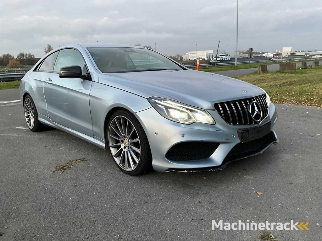 2015 Mercedes-Benz E250 CDI Coupé AMG Pack Pkw