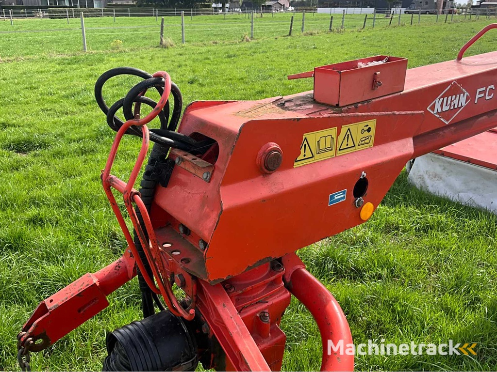 2005 Kuhn FC 303 GC Schijvenmaaier met kneuzer