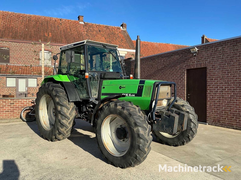 Deutz-Fahr DX6.06 Vierwielaangedreven landbouwtractor