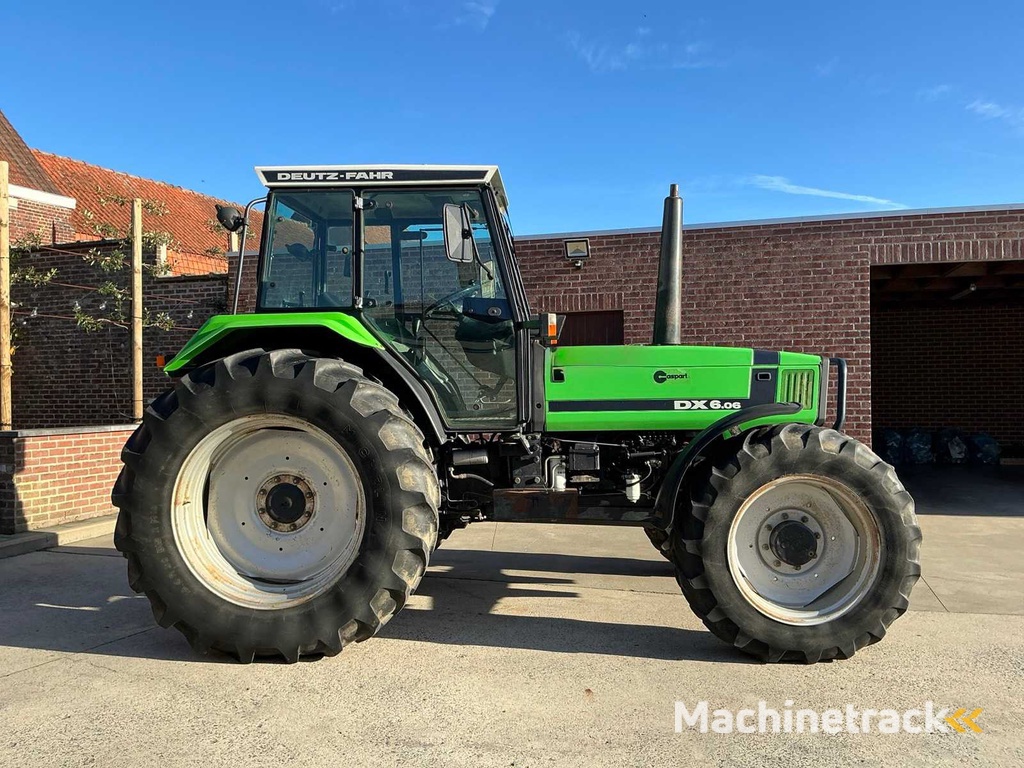 Deutz-Fahr DX6.06 Vierwielaangedreven landbouwtractor