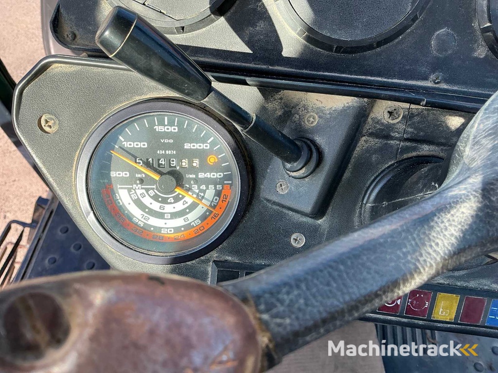 Deutz-Fahr DX6.06 Vierwielaangedreven landbouwtractor