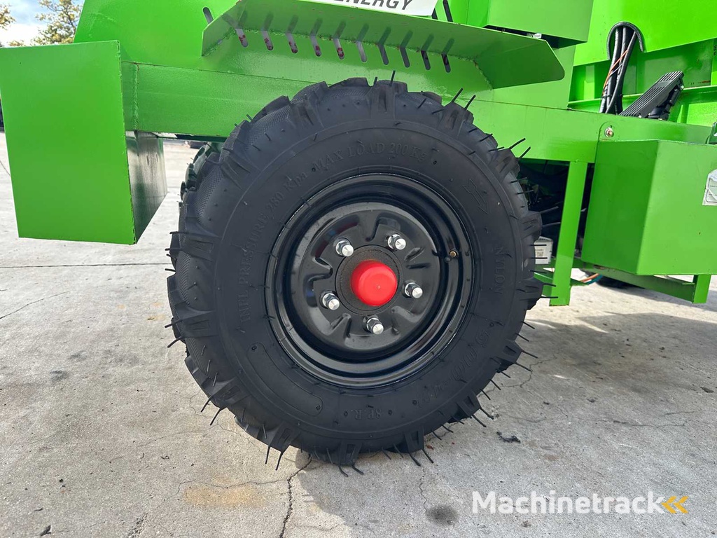 MACHPRO - 2025 - MP-L307 - Schranklader