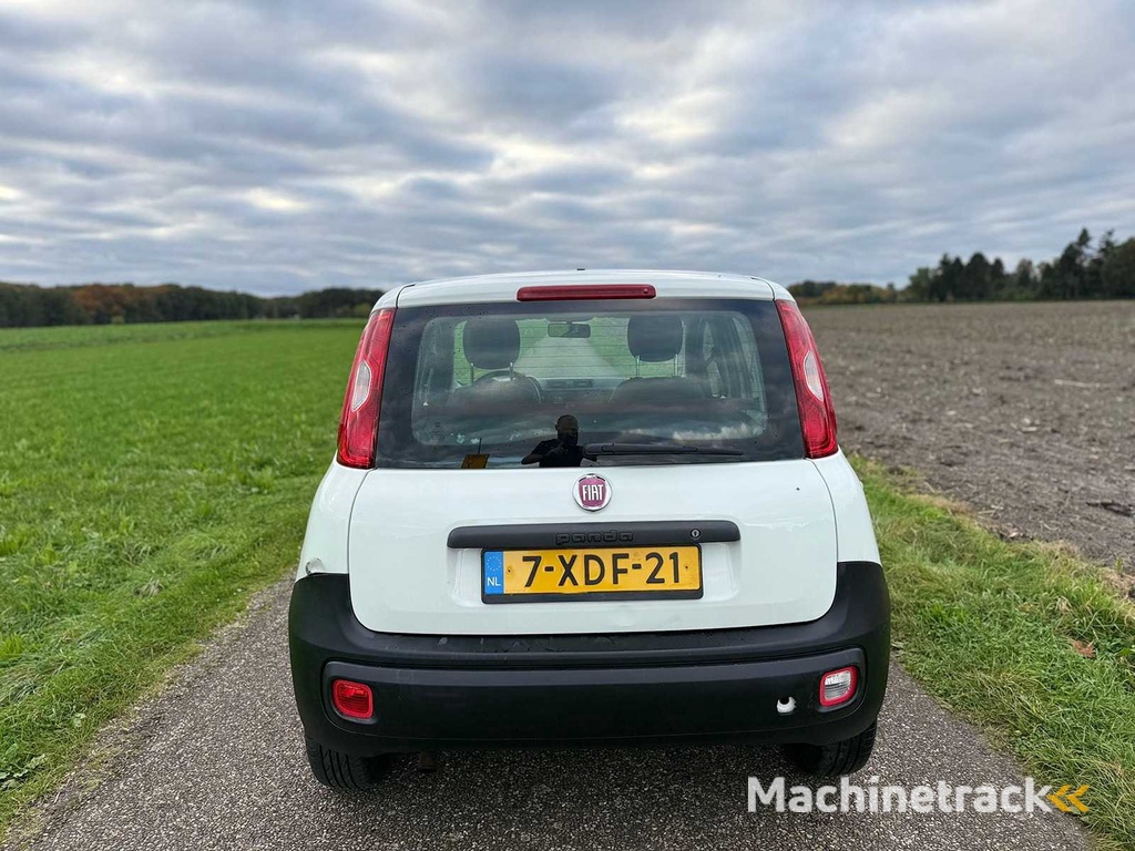 Fiat - 2014 - Panda - 0.9 TwinAir Panda - 7-XDF-21