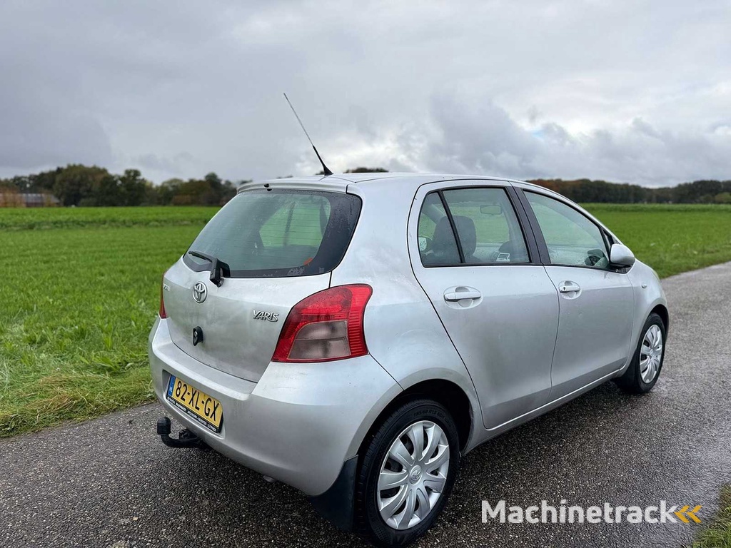 Toyota - 2007 - Yaris - 1.3 VVTi Sol - 82-XL-GX