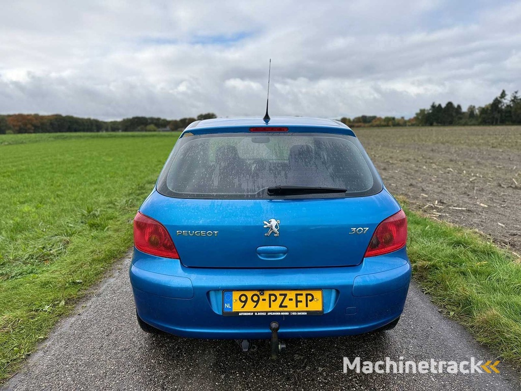 Peugeot - 2005 - 307 - 1.6-16V XS Premium - 99-PZ-FP