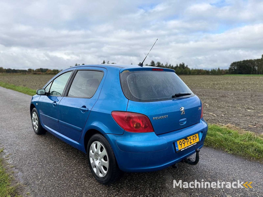 Peugeot - 2005 - 307 - 1.6-16V XS Premium - 99-PZ-FP