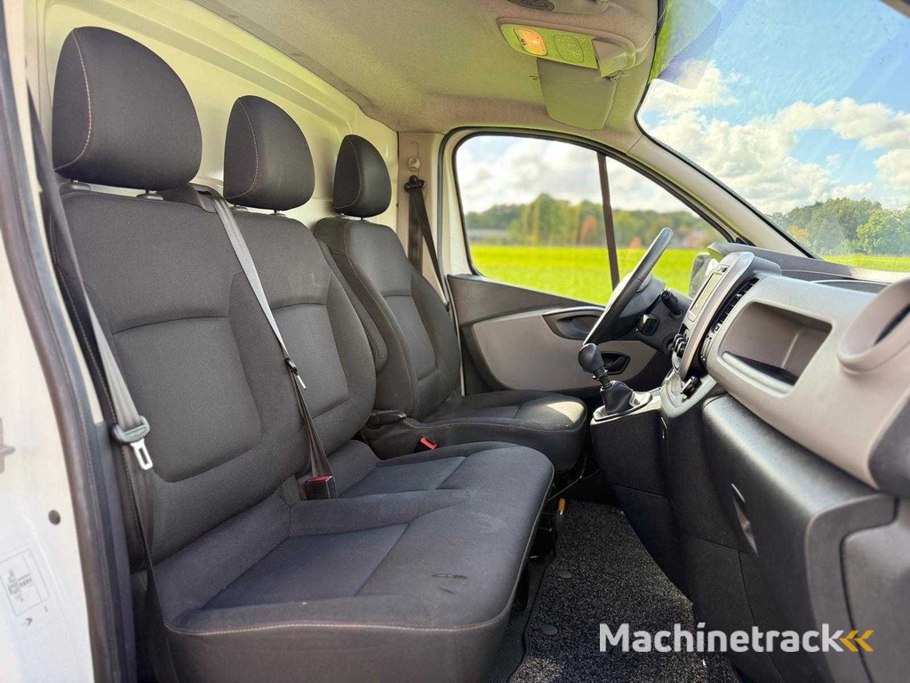 Renault - Trafic - 1.6 dCi T27 L1H1 Com - V-657-VR