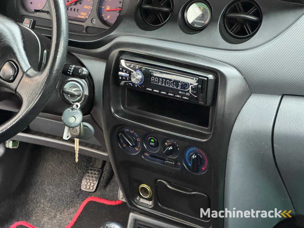 Daihatsu - 2003 - Junges Wohnmobil - 1.0-12V STi - 67-NG-FG