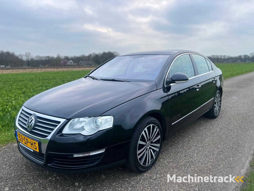 Volkswagen - Passat - 3.2 V6 Highline 4M - PKW - 2006
