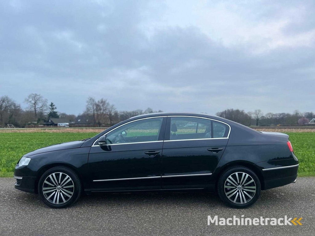Volkswagen - Passat - 3.2 V6 Highline 4M - PKW - 2006
