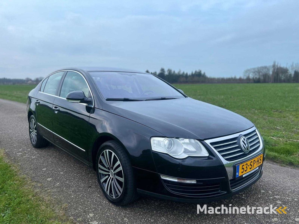 Volkswagen - Passat - 3.2 V6 Highline 4M - PKW - 2006