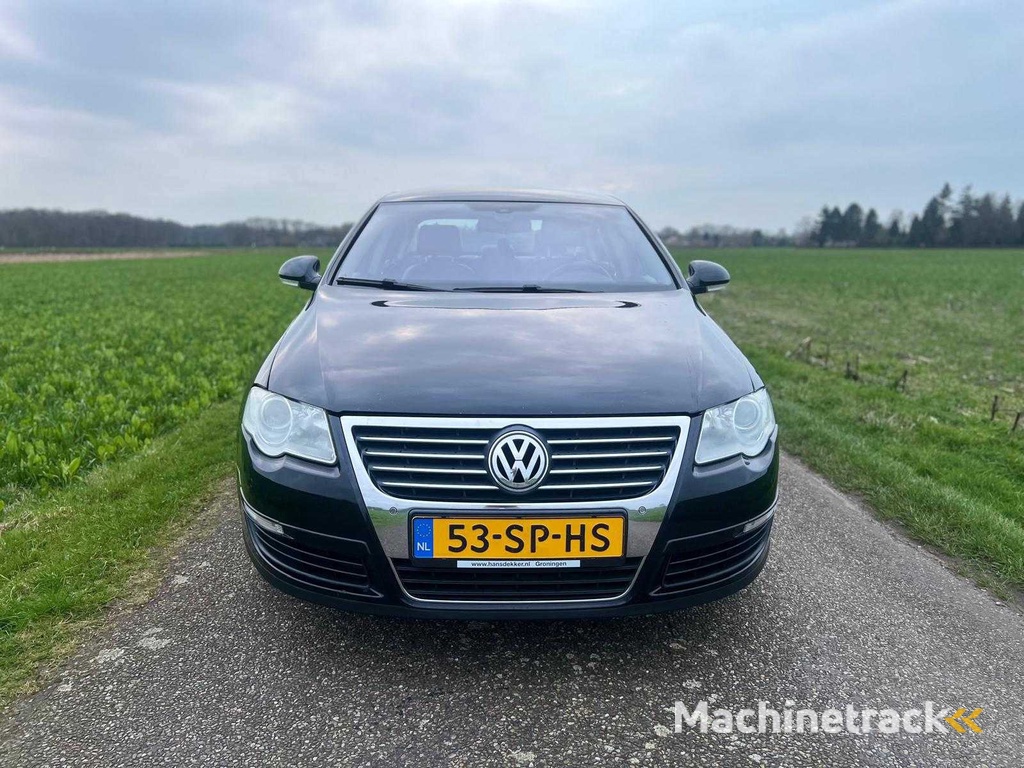 Volkswagen - Passat - 3.2 V6 Highline 4M - PKW - 2006