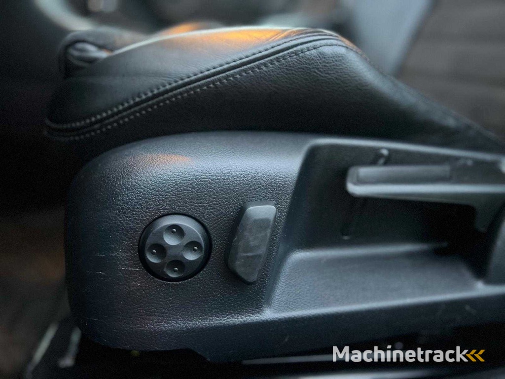 Volkswagen - Passat - 3.2 V6 Highline 4M - PKW - 2006