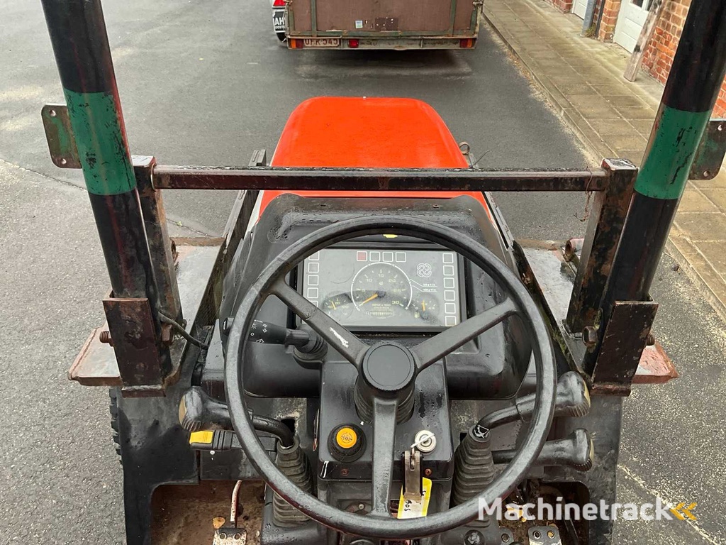 Same Solaris 35 DT 4-Wheel Drive Tractor - 2000