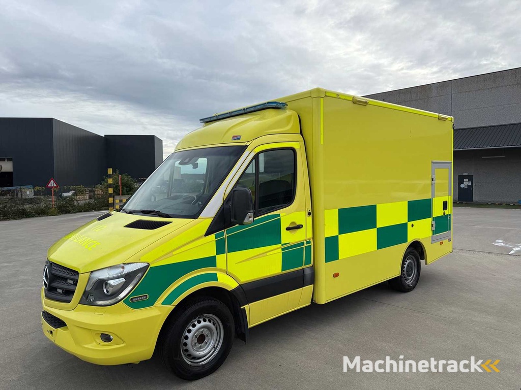 MERCEDES - 2018 - SPRINTER - Ambulance