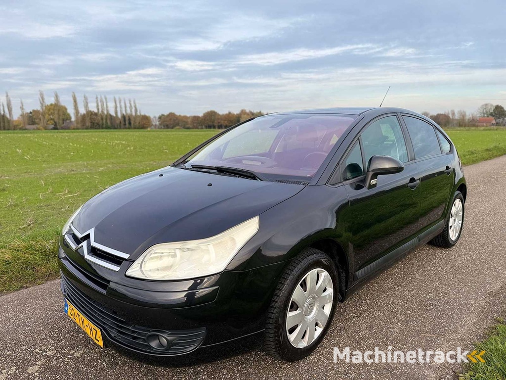 Citroen - 2006 - C4 - 1.6-16V Image - 32-TK-HZ