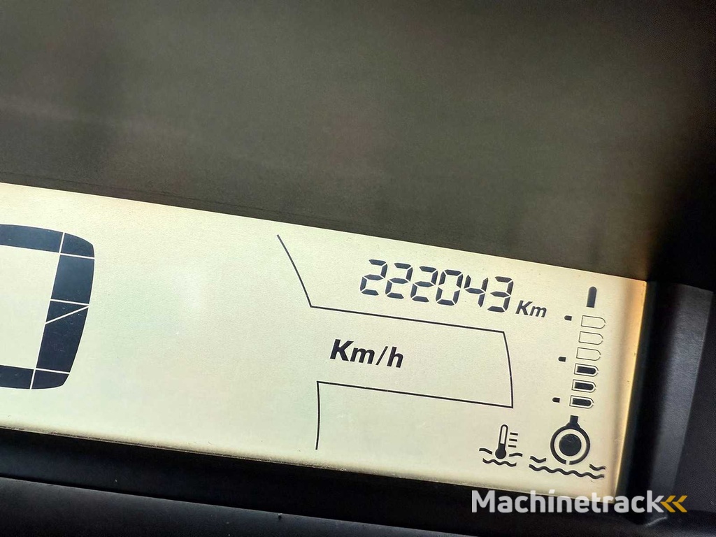 Citroen - 2006 - C4 - 1.6-16V Image - 32-TK-HZ