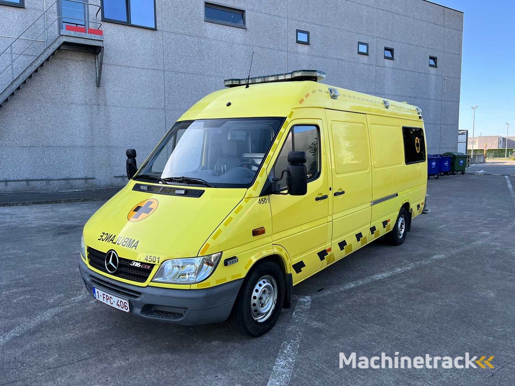 MERCEDES - 2006 - 316 CDI - Ambulance