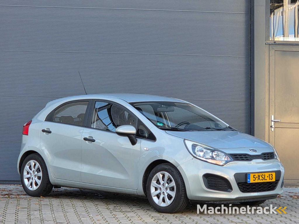 Kia - 2012 - Rio - 1.2 CVVT - 5-XSL-13