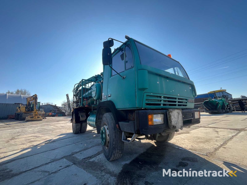 STEYR - 16S18 LäRMARM - Truck - 1989