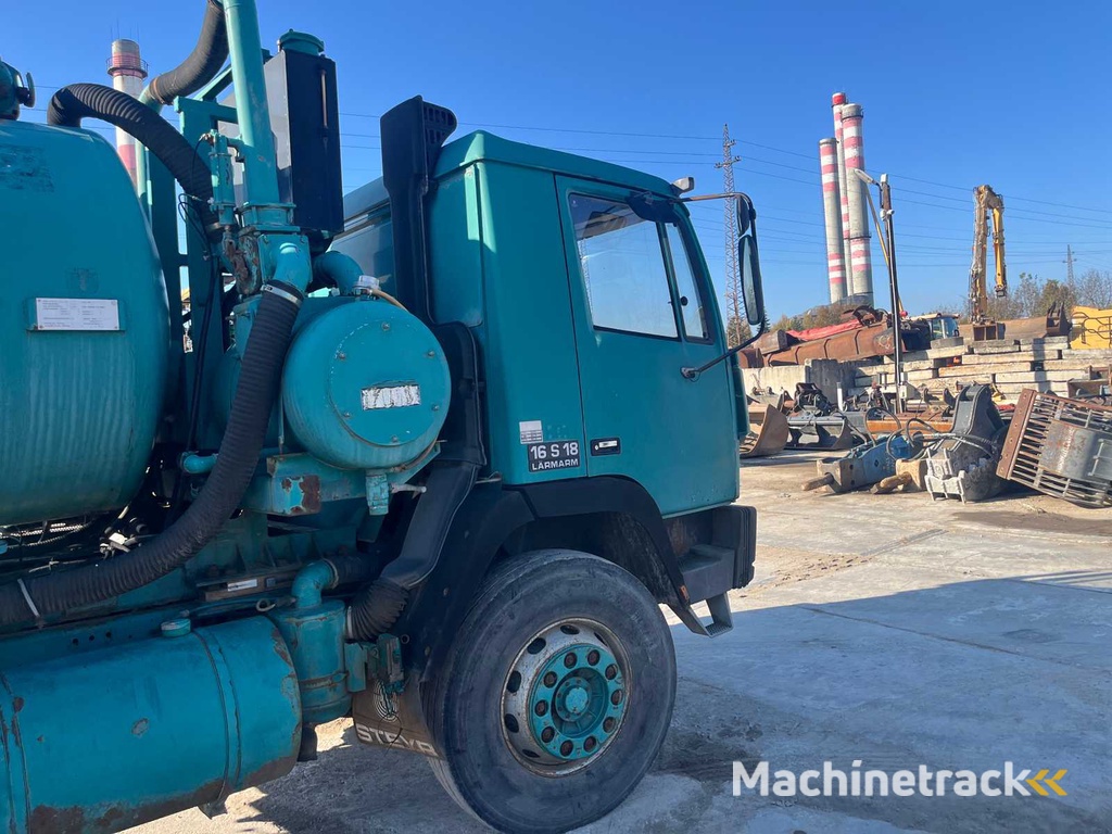 STEYR - 16S18 LäRMARM - Truck - 1989