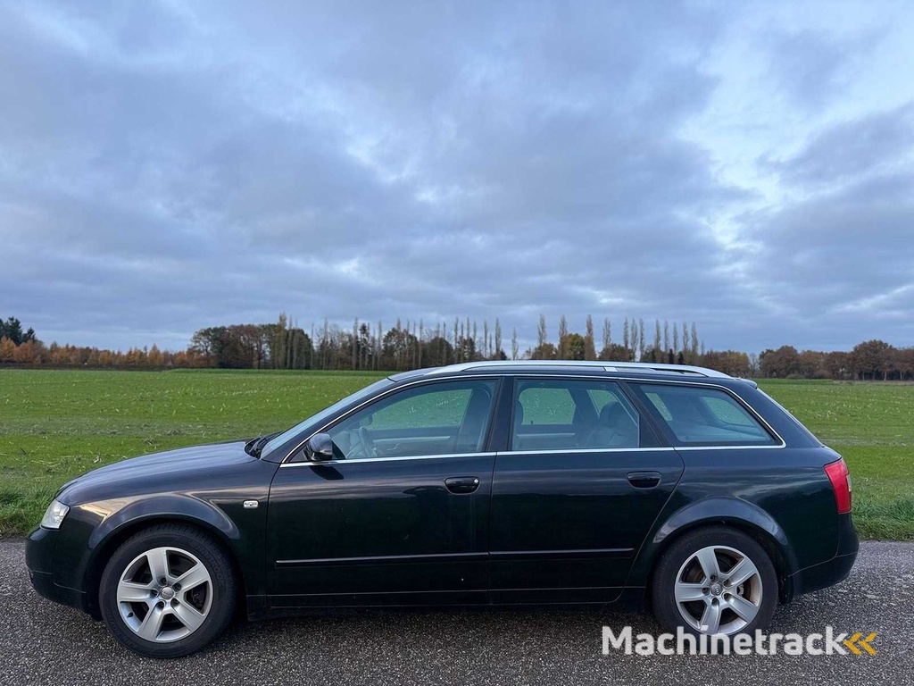 Audi - 2004 - A4 Avant - 1.8 Turbo Pro Line - 97-PT-PT