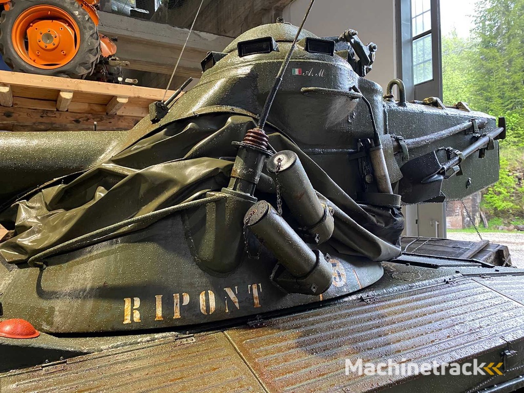 AMX13 - French Tank (Demilitarized)