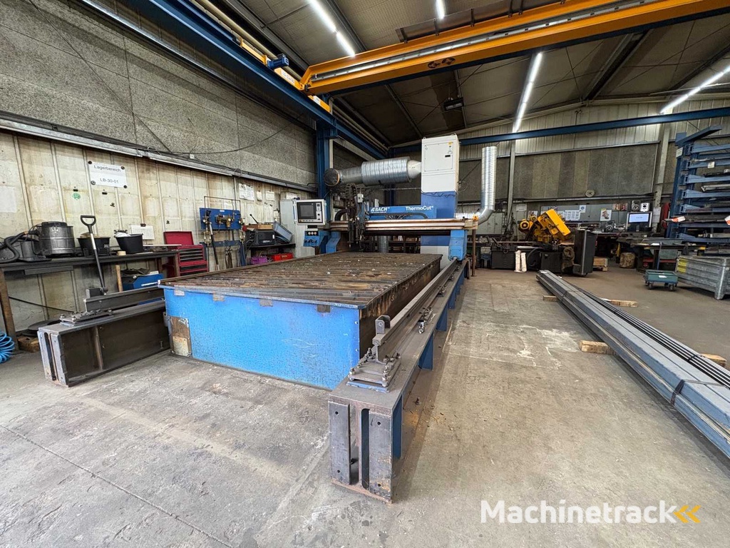 BACH THERMOCUT 2000 CNC plasma and oxy-fuel cutting machine