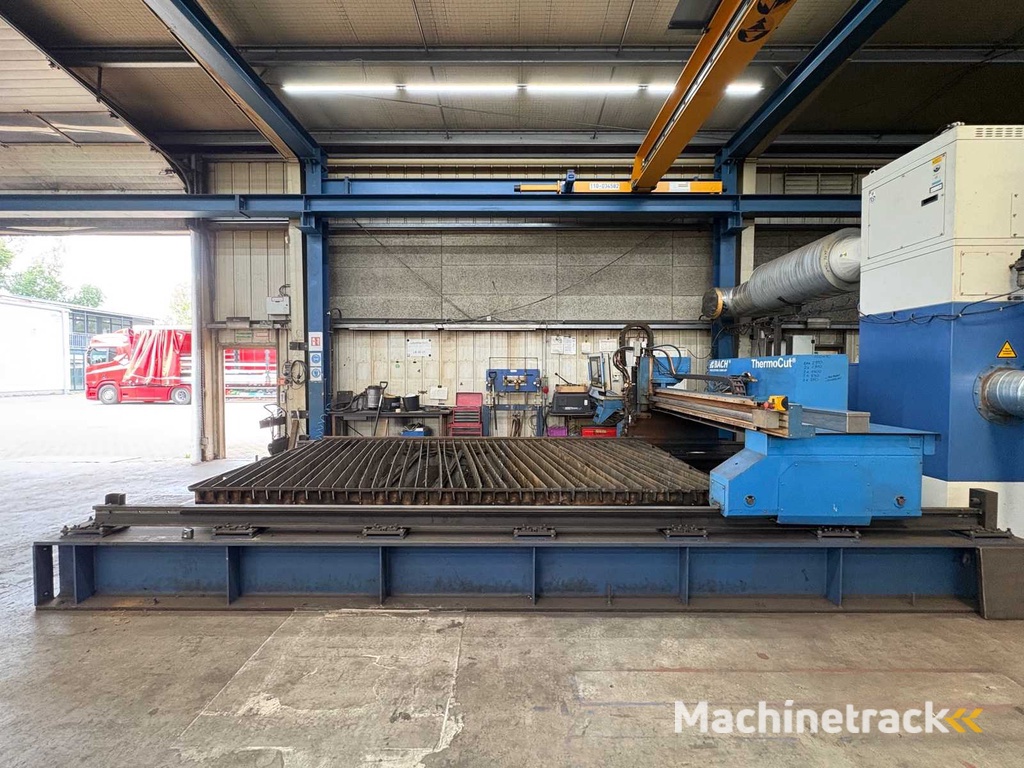 BACH THERMOCUT 2000 CNC plasma and oxy-fuel cutting machine
