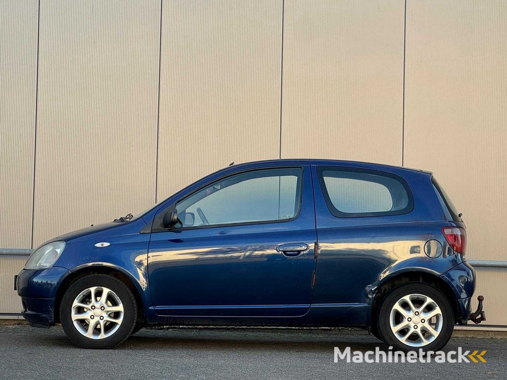 Toyota - 2000 - Yaris - 1.3-16V VVT-i Sol - 17-FR-VH