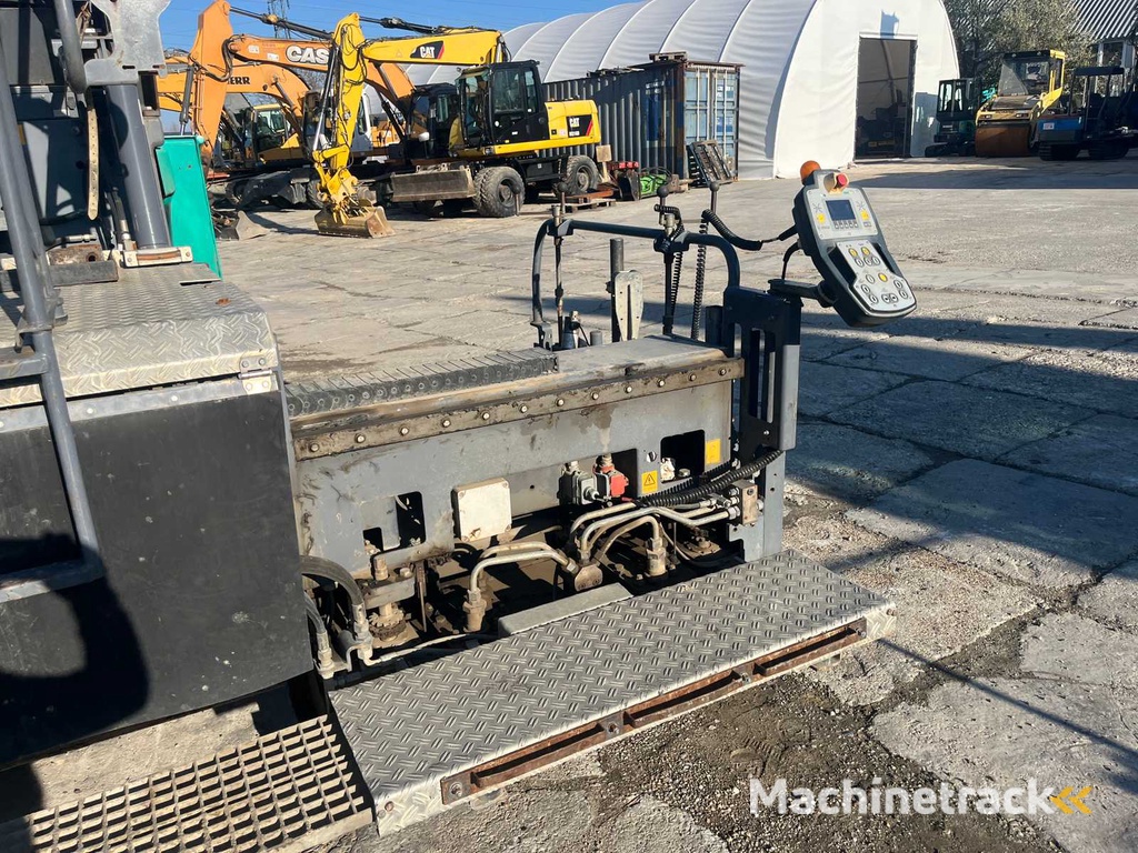 VÖGELE - SUPER 1800-2 - Asfalteermachine - 2012