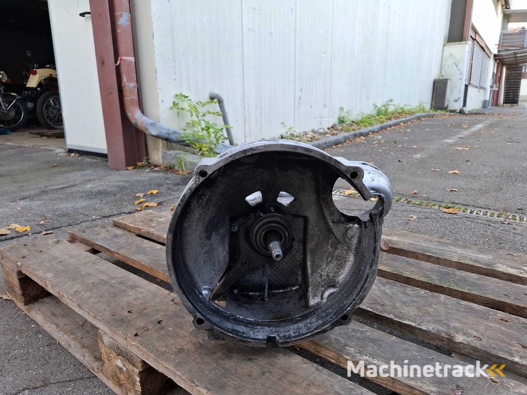 Porsche - 966 - Gearbox