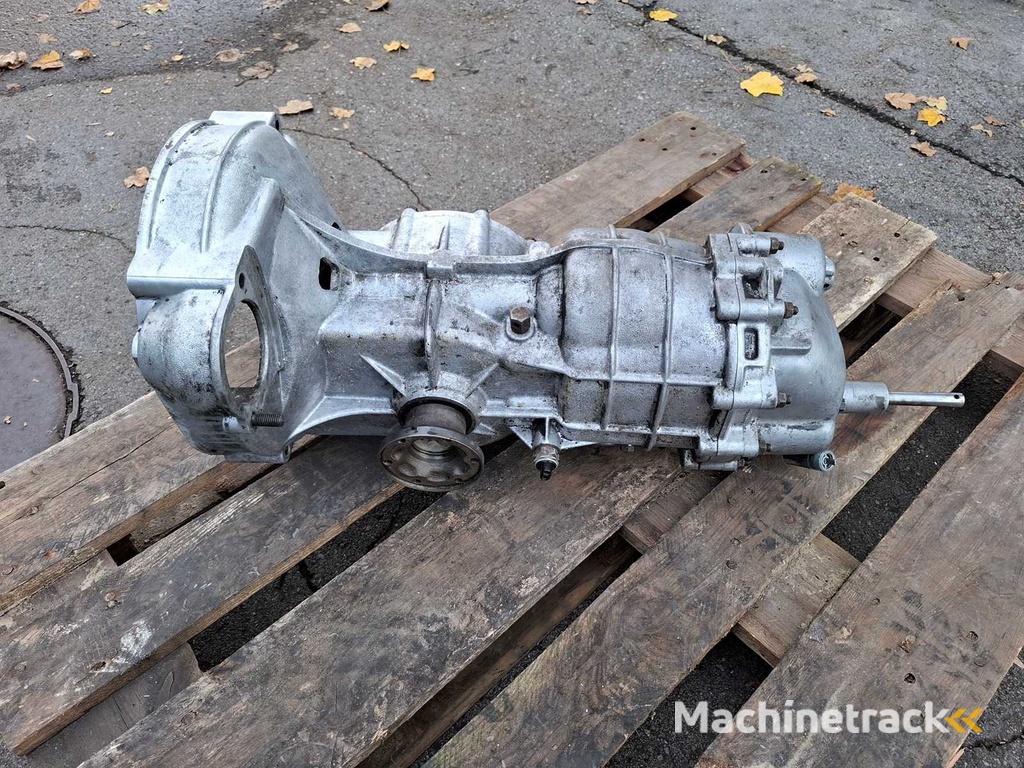 Porsche - 966 - Gearbox